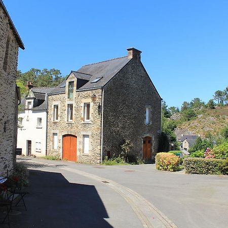 Villa "Number 26" Town House Rochefort-en-Terre Exterior foto