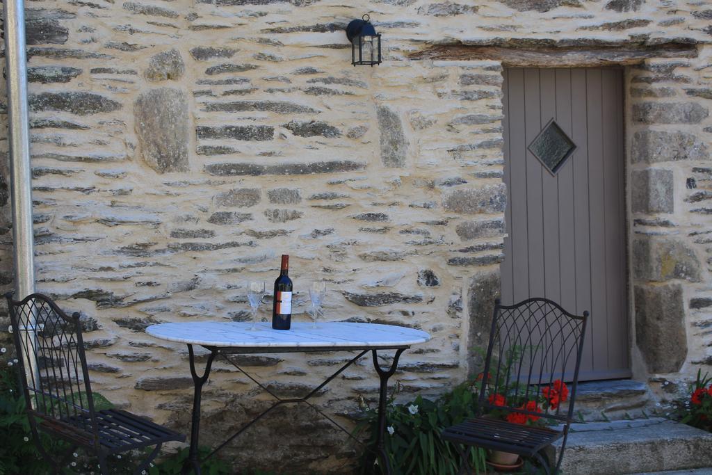 Villa "Number 26" Town House Rochefort-en-Terre Exterior foto